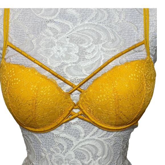 PINK Victoria's Secret Date Push Up Bra Women 32D Adds one cup size - Picture 4 of 9